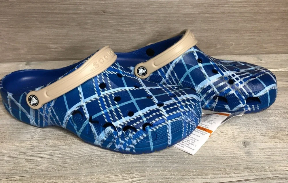 NWT Crocs Baya Holiday Plaid Clogs Blue Jean Sandals Unisex Shoe Mens Size 11